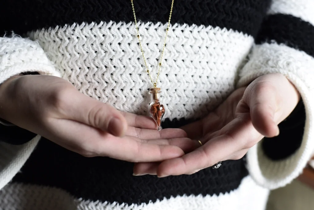 Bola de grossesse personnalisé sans son avec des plantes sechées